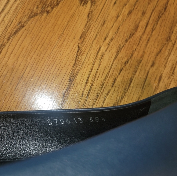 Gucci Round Toe Navy Blue Genuine Leather Silver GG Logo Flat Loafers Shoes - Picture 5 of 13